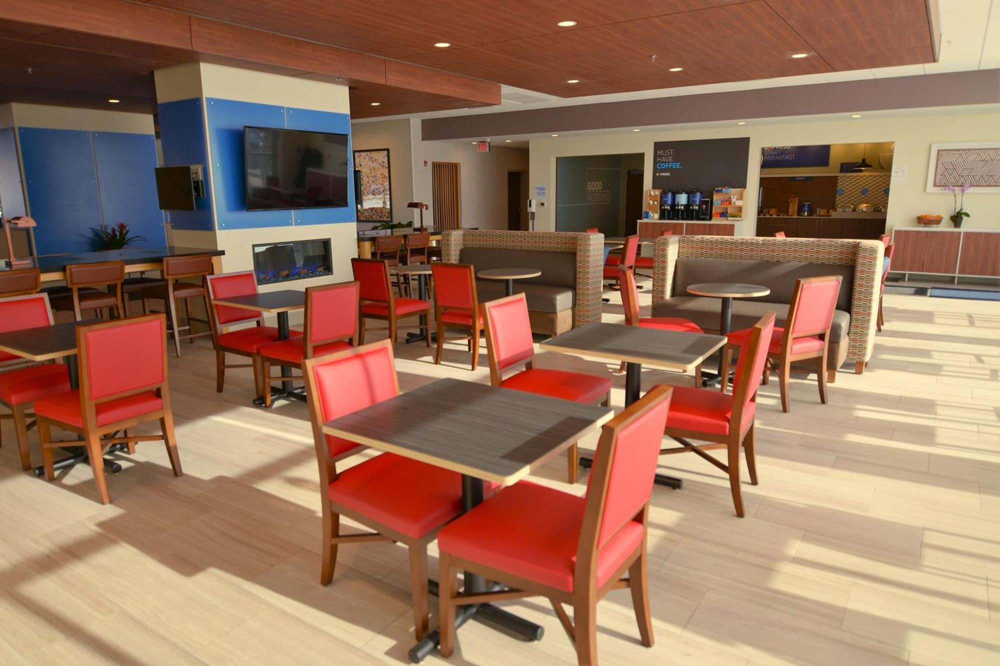Holiday Inn Express & Suites Onalaska - La Crosse Area By Ihg Dış mekan fotoğraf